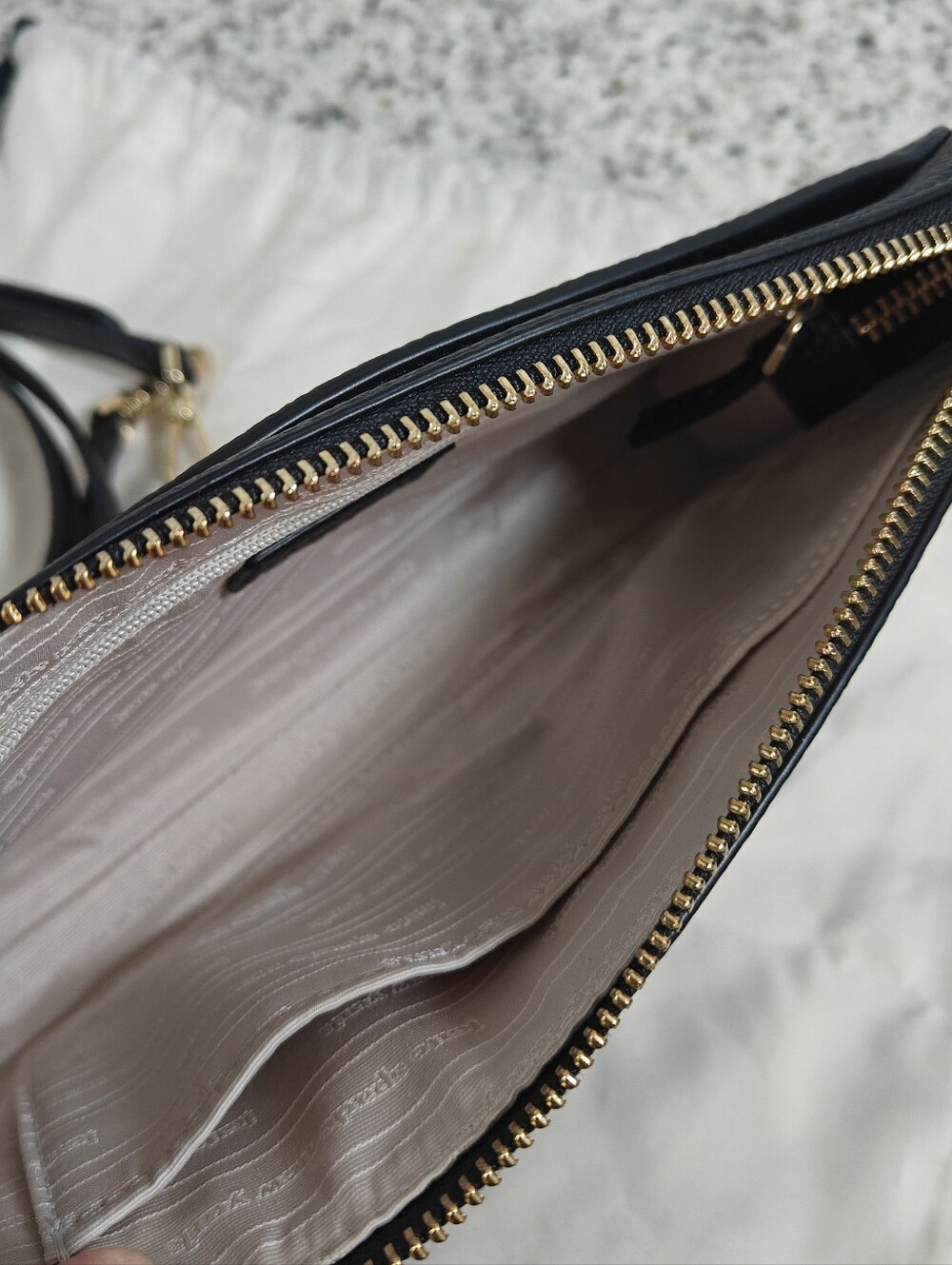 Kate spade pebbled leather crossbody bag (Black) - Picture 12 of 12